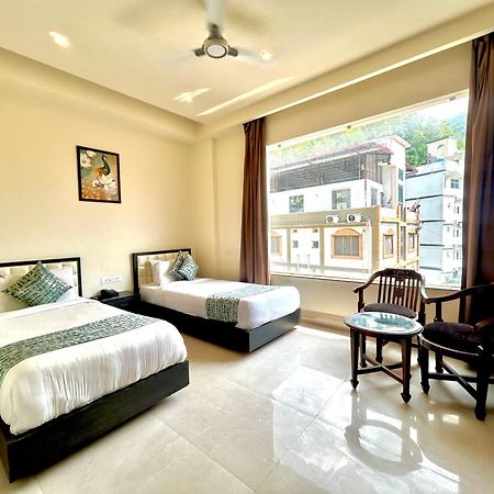 Hotel Aqua Vibes Rishīkesh Extérieur photo
